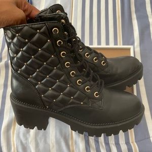 Women boots